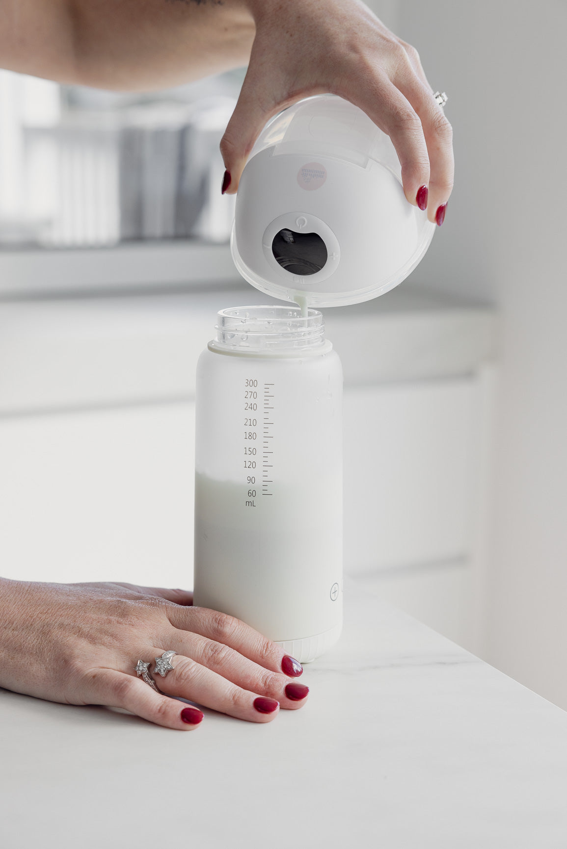 Presale - The Midwife Mumma Portable Breastmilk Warmer (Delivery start of DEC)